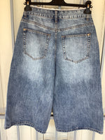 Load image into Gallery viewer, Cherry shorts

