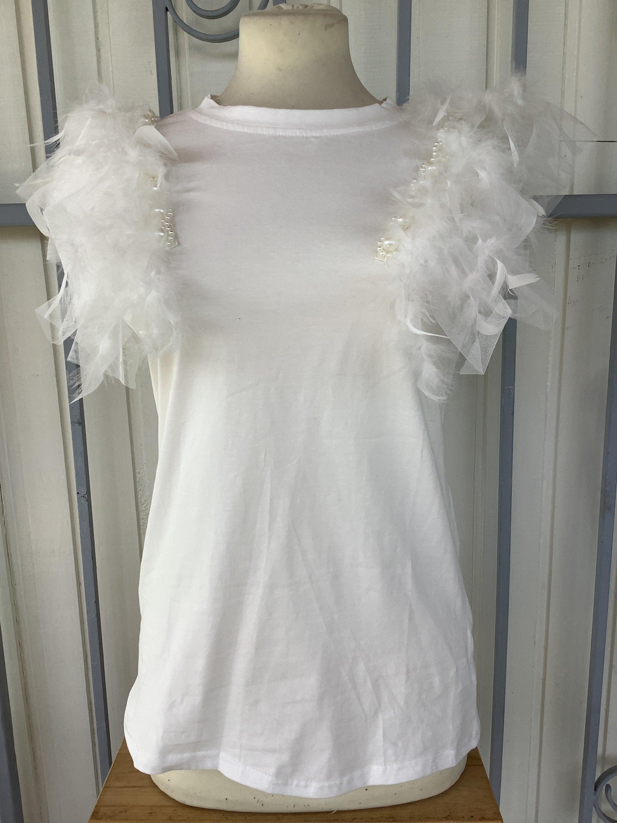 Feather top