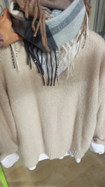 Load image into Gallery viewer, Free for humanity sweater
