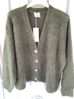 Load image into Gallery viewer, Fanciful cardigan
