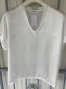 Airy blouse