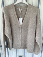 Load image into Gallery viewer, Fanciful cardigan
