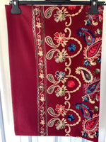 Load image into Gallery viewer, Paisley shawl
