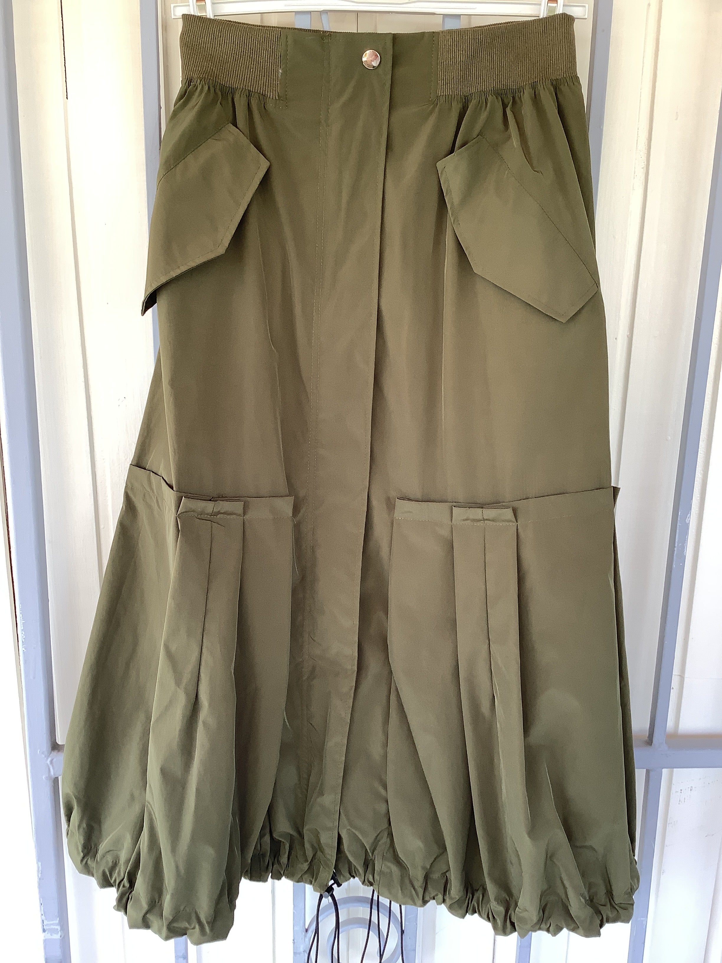 Cargo skirt.