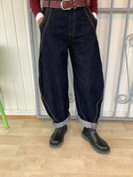 Load image into Gallery viewer, Monique barrel denims
