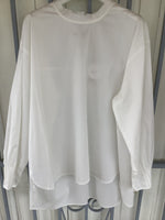 Load image into Gallery viewer, Asymmetric blouse.
