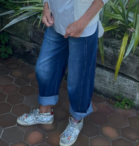 Balloon leg jeans