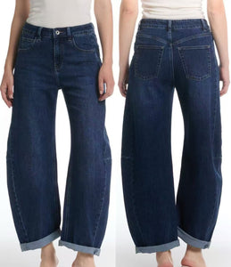 Wide leg barrel denims