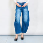 Load image into Gallery viewer, Balloon leg jeans
