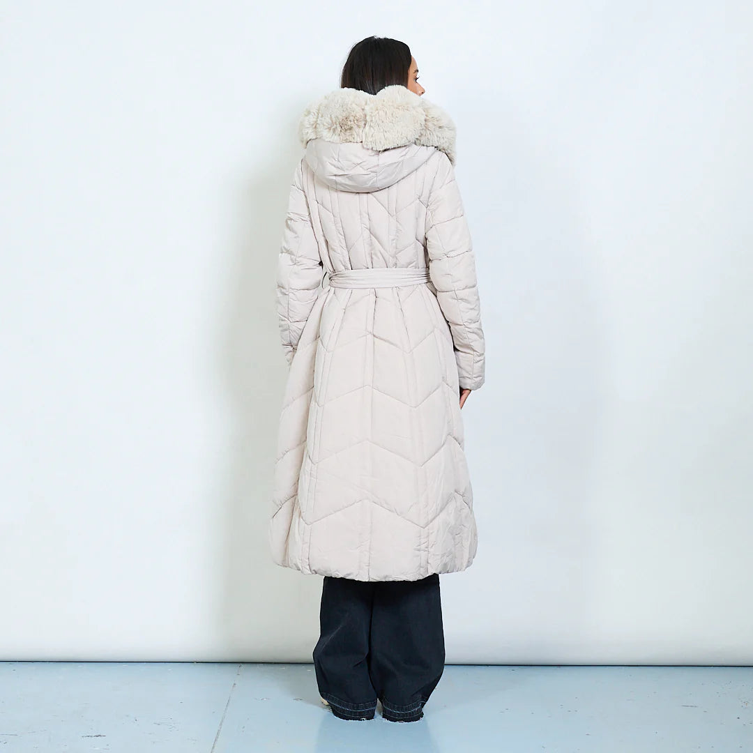 Long Padded coat with faux fur