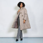Load image into Gallery viewer, Elegant padded coat
