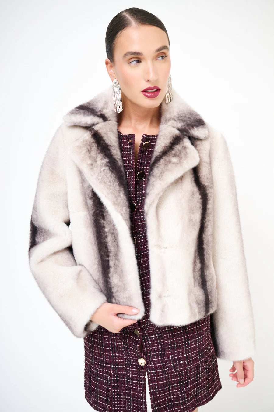 Gradient effect cropped coat
