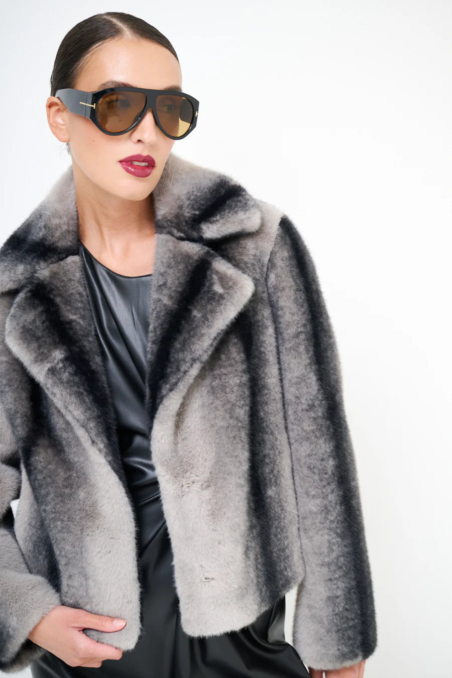 Gradient effect cropped coat
