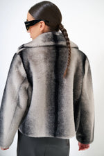 Load image into Gallery viewer, Gradient effect cropped coat
