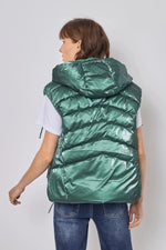 Load image into Gallery viewer, Shiny Sleeveless Puffer Jacket
