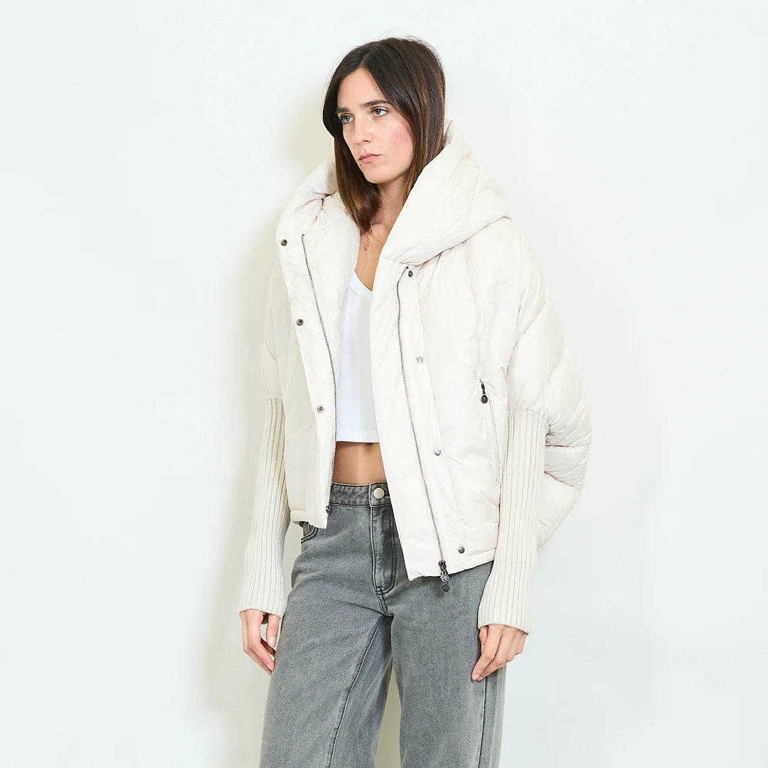 Oversized quilted puffer jacket with ribbed cuff