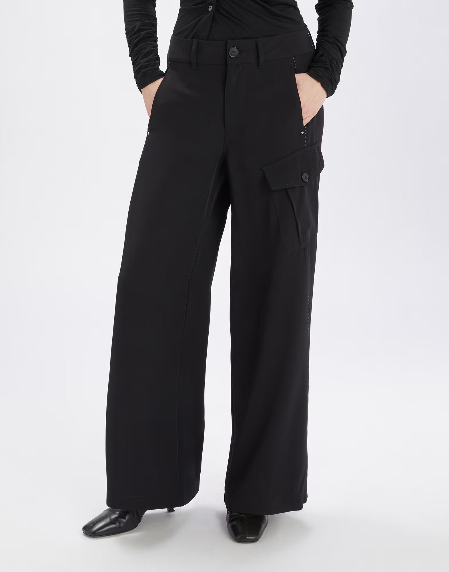 HIGH Non-stop trousers