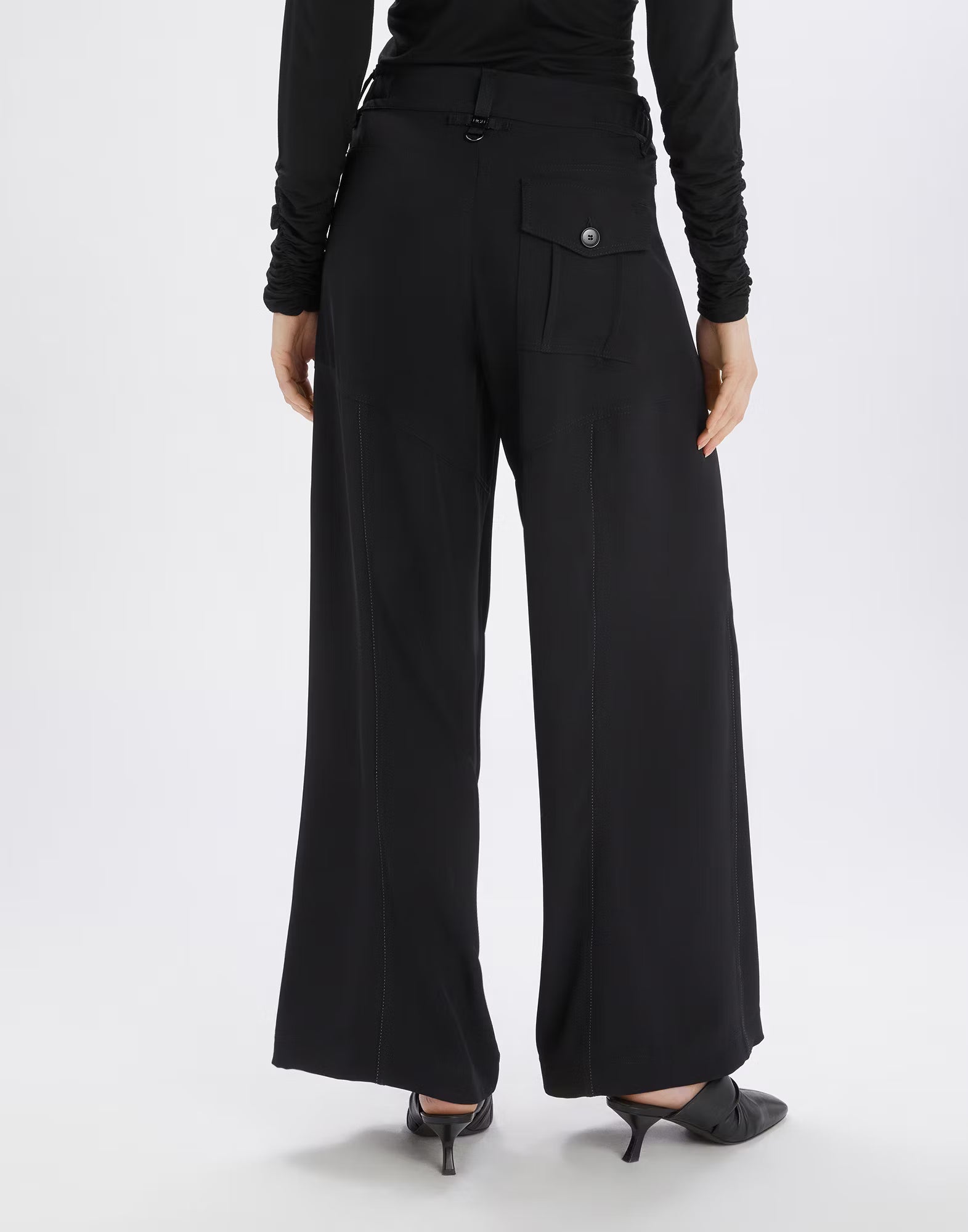HIGH Non-stop trousers