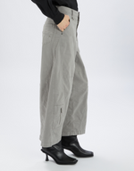 Load image into Gallery viewer, High Out run trousers
