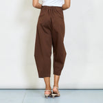 Load image into Gallery viewer, Tapered trousers
