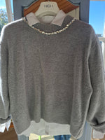 Load image into Gallery viewer, Sweater with diamante
