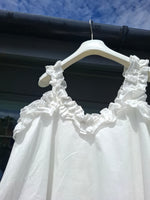 Load image into Gallery viewer, Romantic blouse
