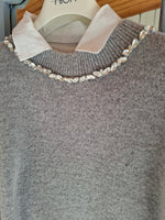 Load image into Gallery viewer, Sweater with diamante
