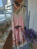 Load image into Gallery viewer, Pink romantic dress
