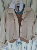 Load image into Gallery viewer, Belinda jacket
