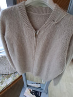 Load image into Gallery viewer, Victoria cardigan
