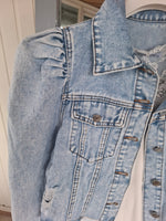 Load image into Gallery viewer, Dressy denim jacket
