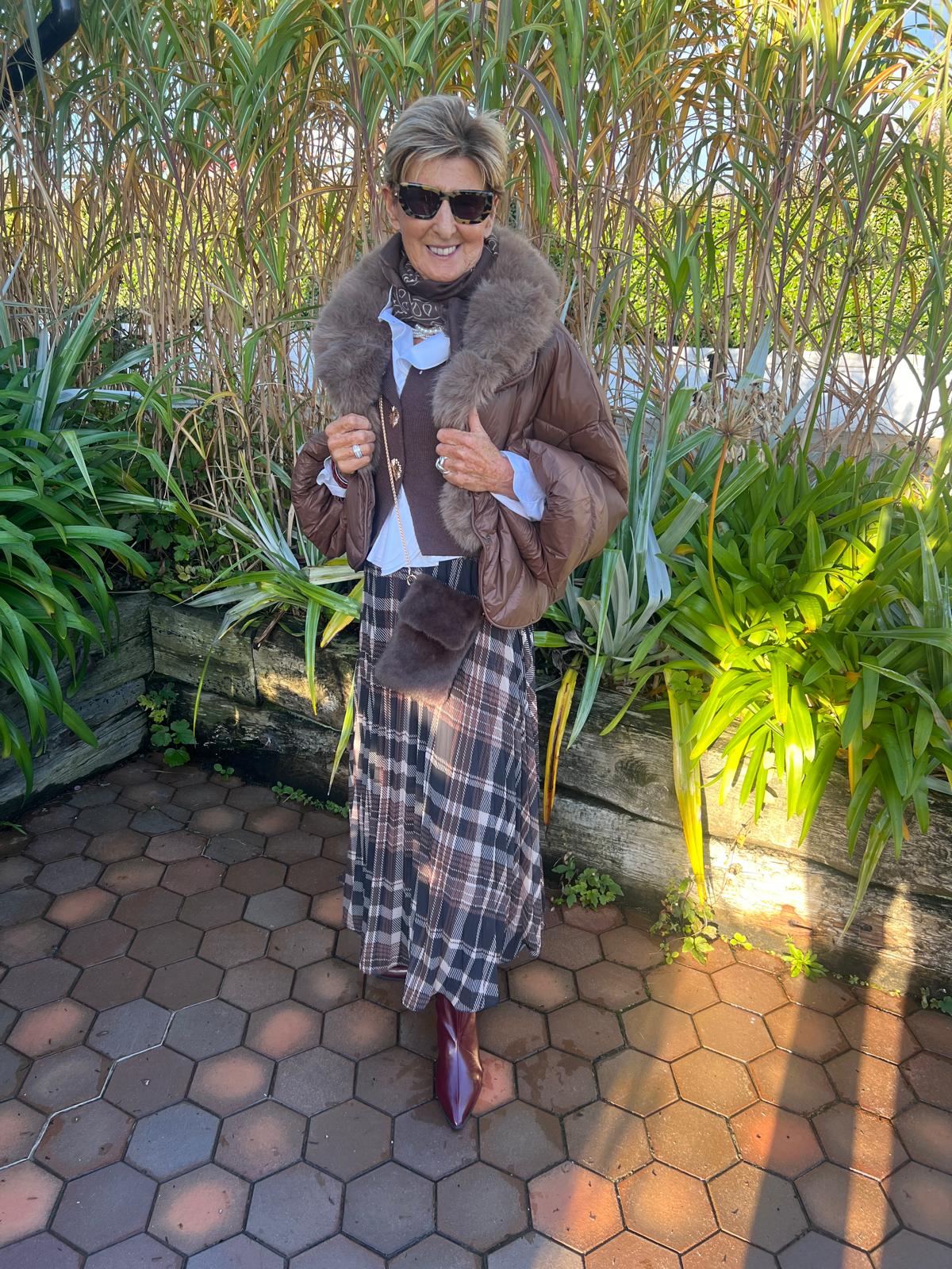 Pleated checkered skirt