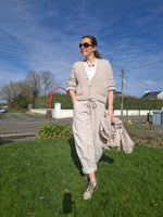 Load image into Gallery viewer, Just west barrel trousers
