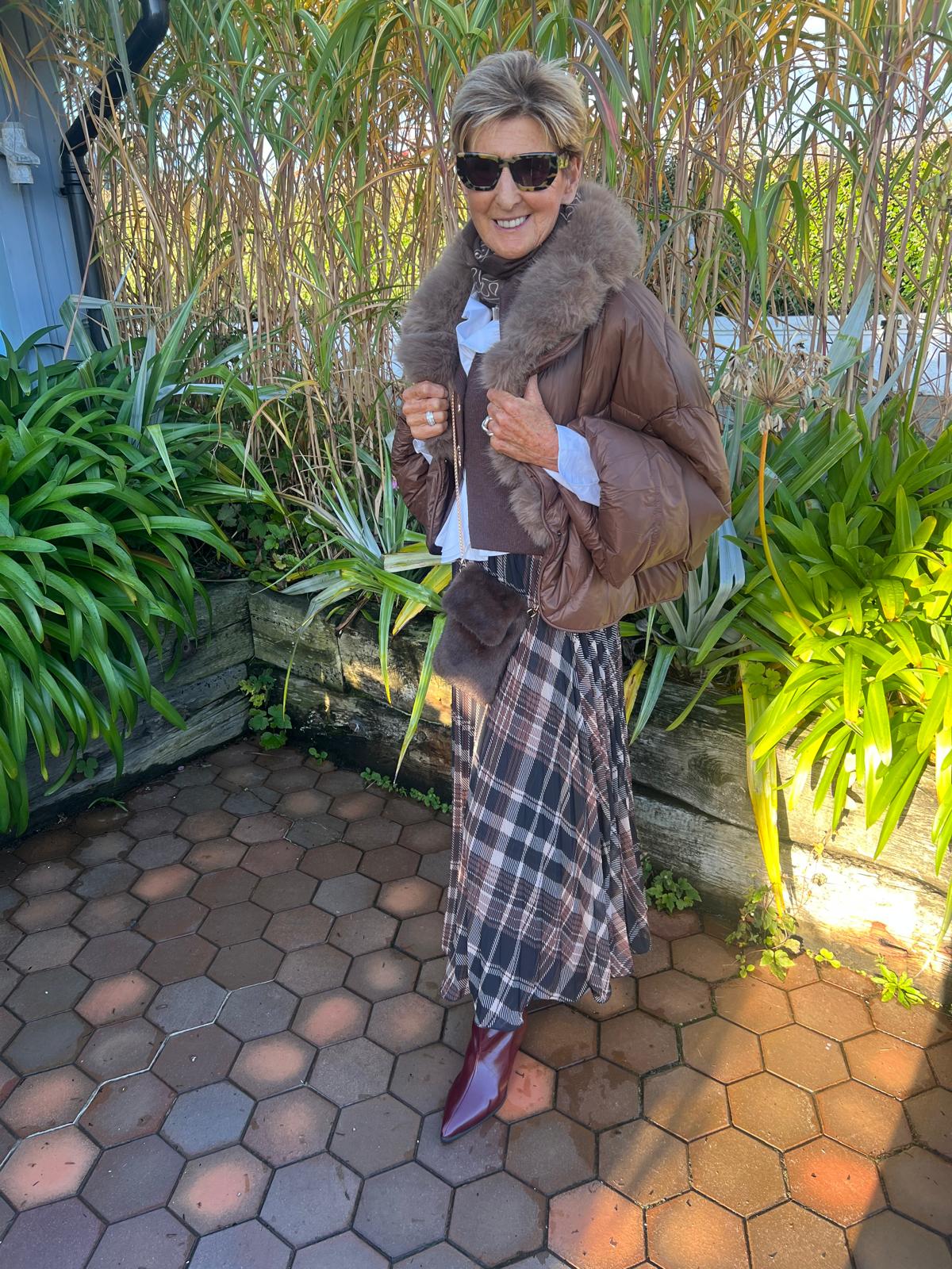 Pleated checkered skirt