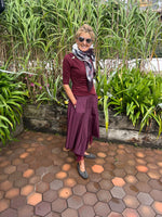 Load image into Gallery viewer, Asymmetrical draped top
