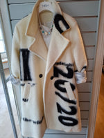 Load image into Gallery viewer, Michela Mii coat
