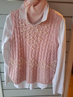 Load image into Gallery viewer, Pearls Gillet
