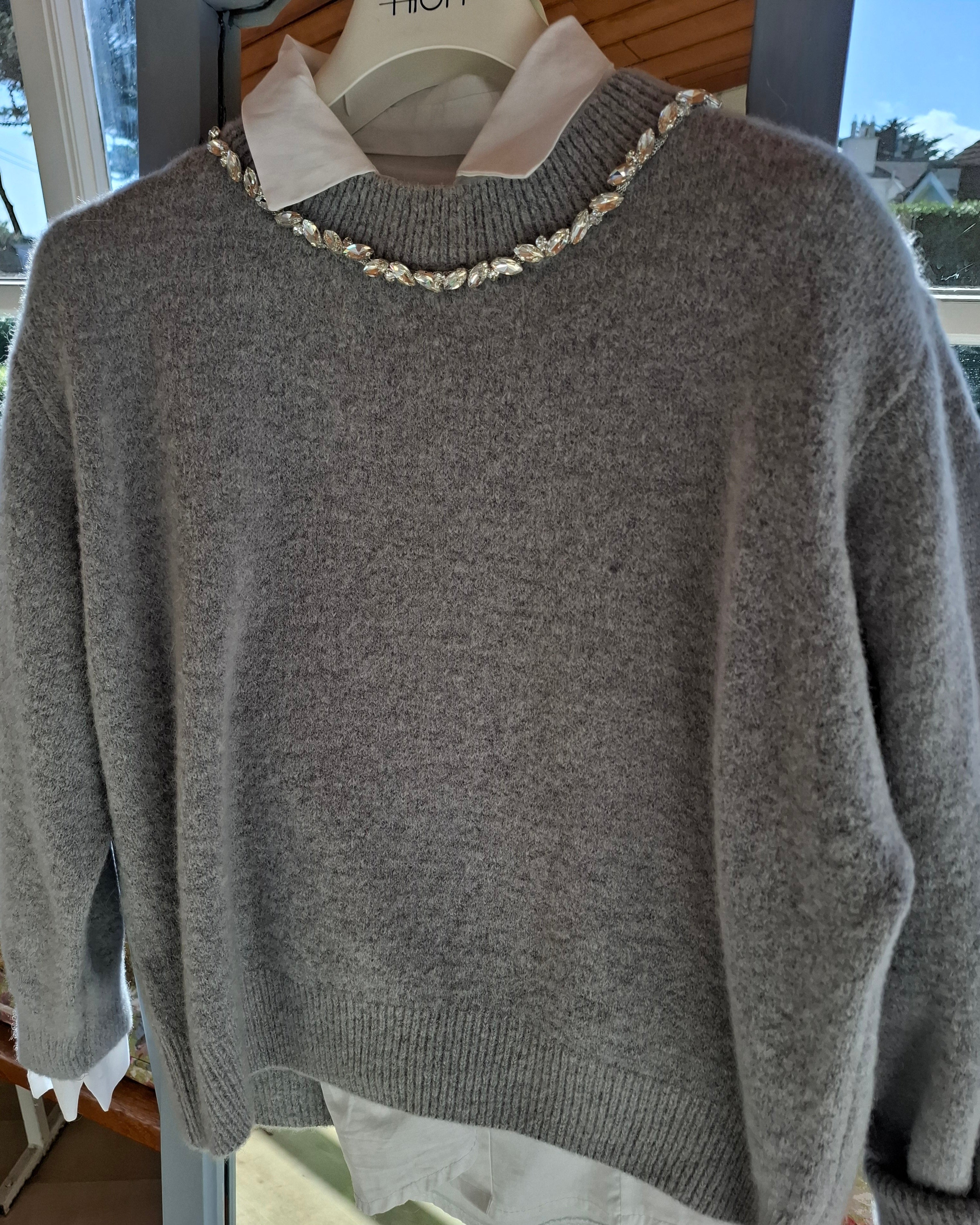 Sweater with diamante