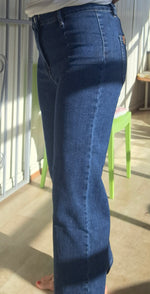 Load image into Gallery viewer, Wide n’ free denims
