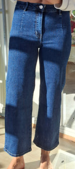Load image into Gallery viewer, Wide n’ free denims
